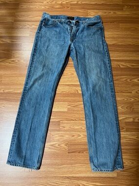 Filson Men's Straight-Leg Jeans in Medium Blue